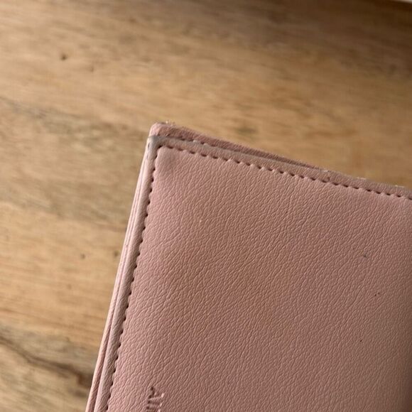 Kate spade blush wallet. - Picture 6 of 6